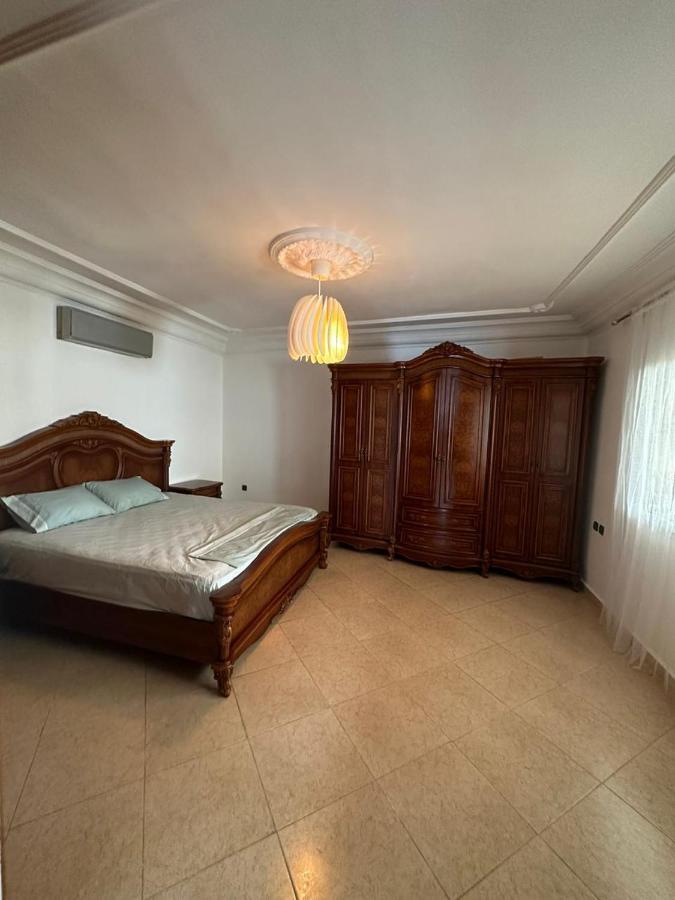 Vaste Appartement Au Centre De Tetouan Tetuão Exterior foto