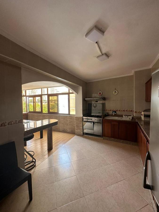 Vaste Appartement Au Centre De Tetouan Tetuão Exterior foto